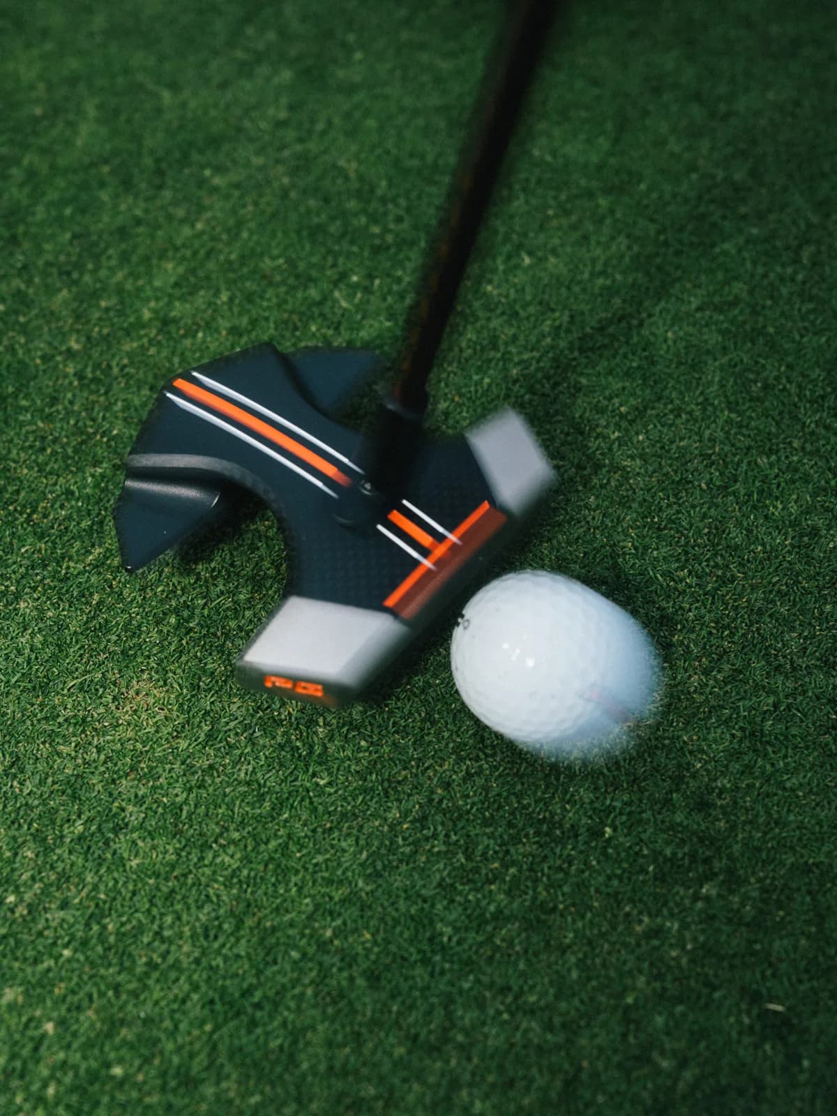 RS1 T-Trac alignment lines locked on target behind the ball