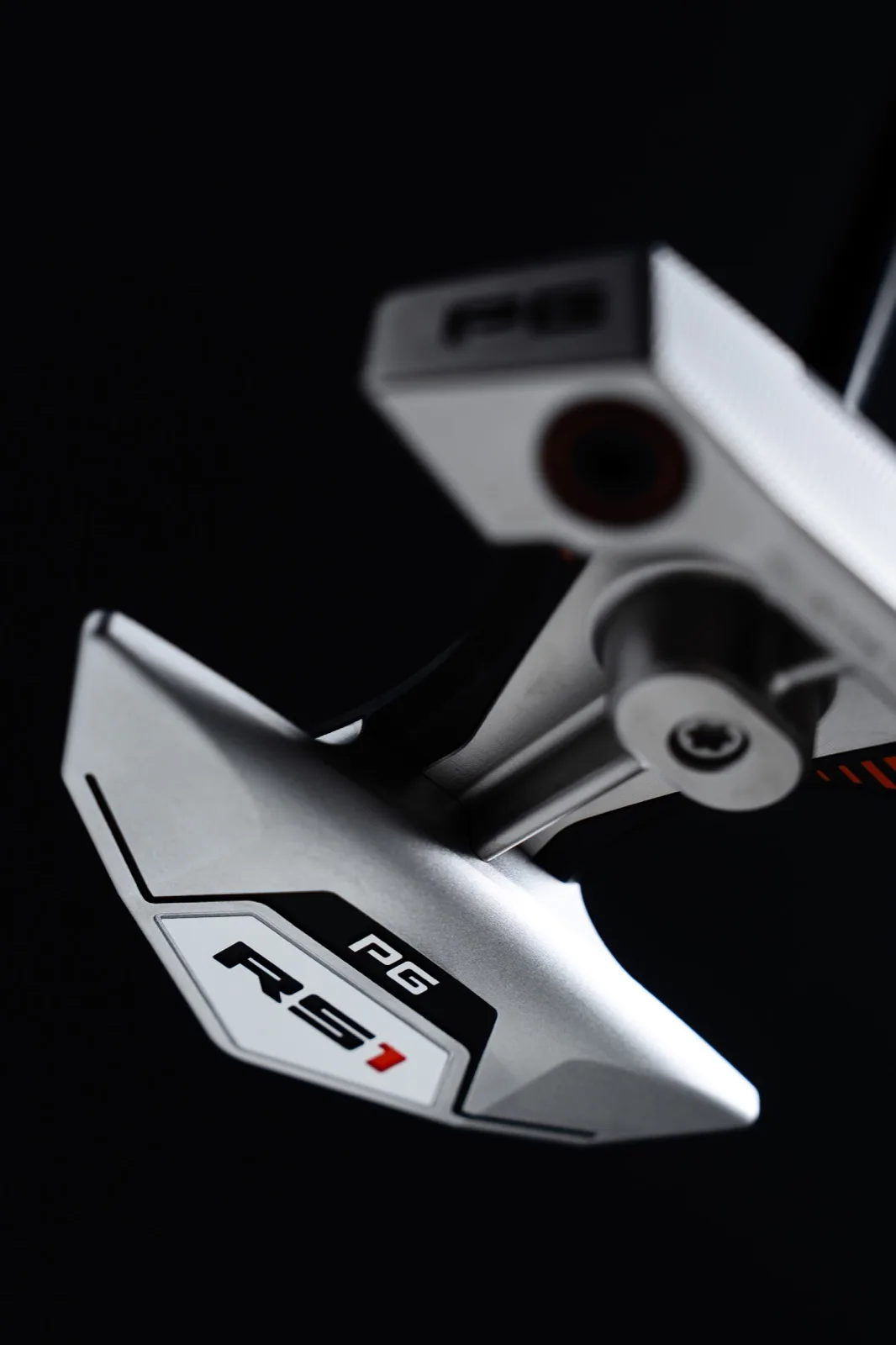 RS1 putter showing RS1 PG branding detail